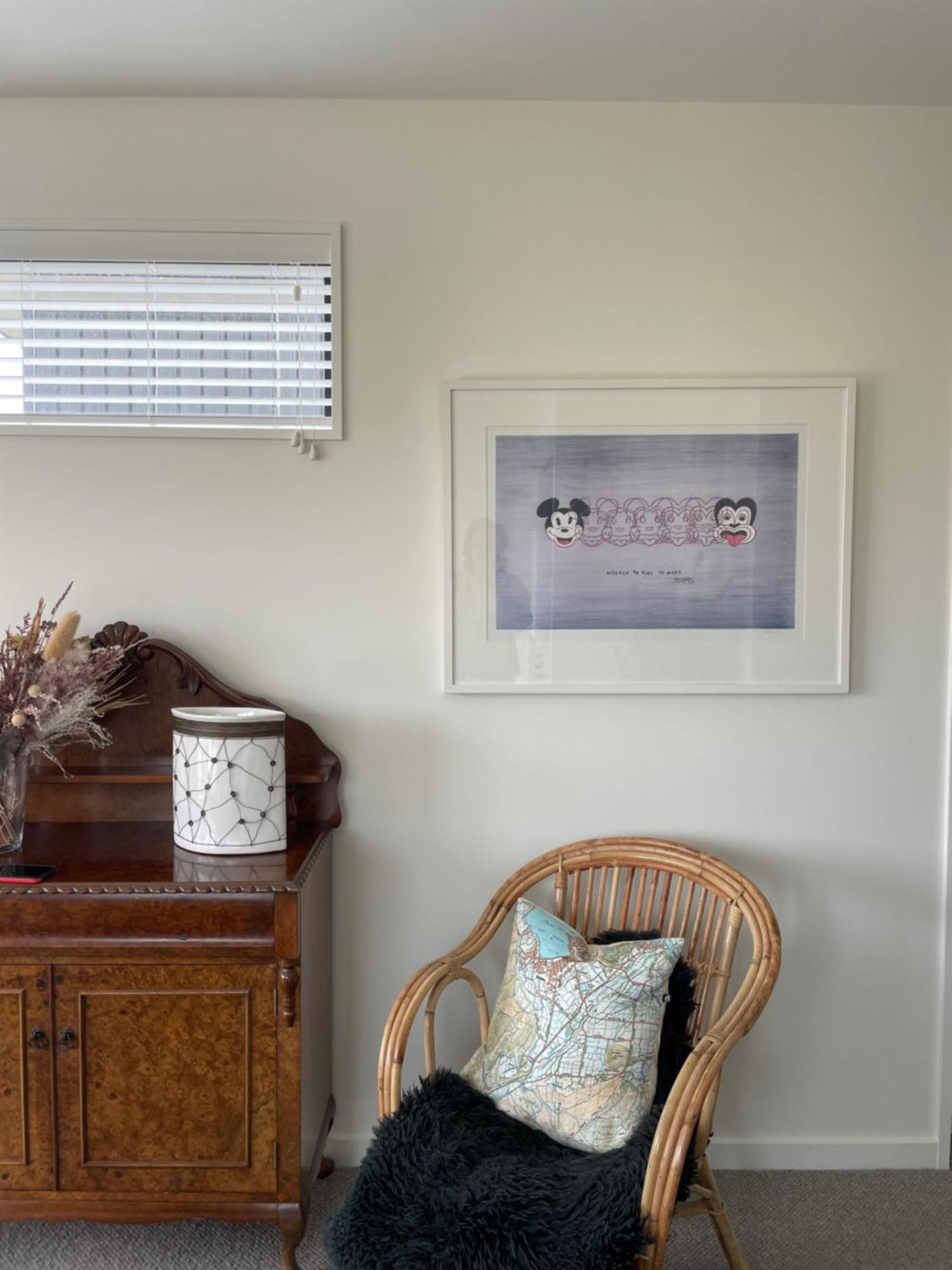 Lake Views - New Apartment With Room To Relax Wanaka Bagian luar foto